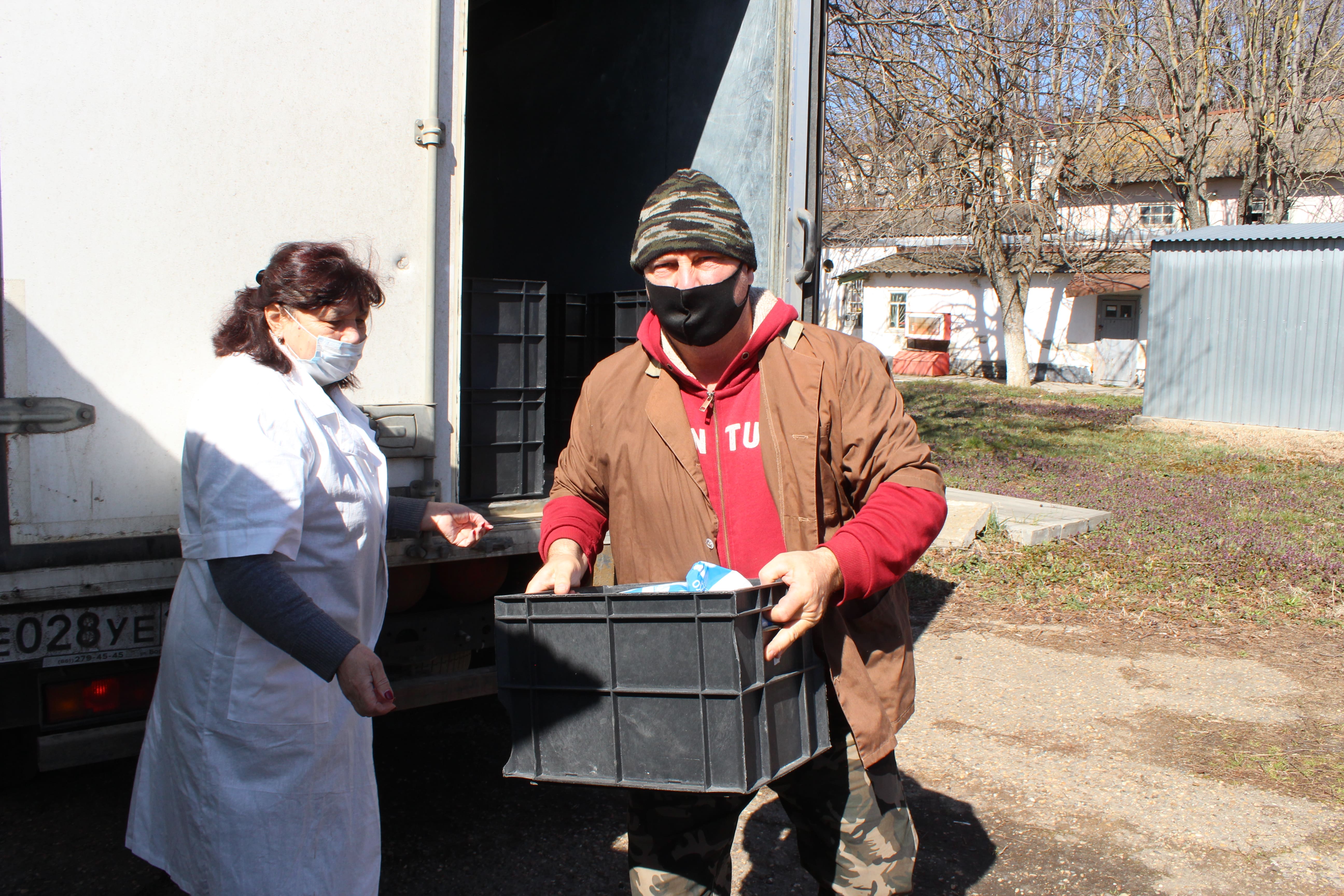 «Помочь врачам – наша общая задача»: «Прогресс Агро» поставляет продукты медикам